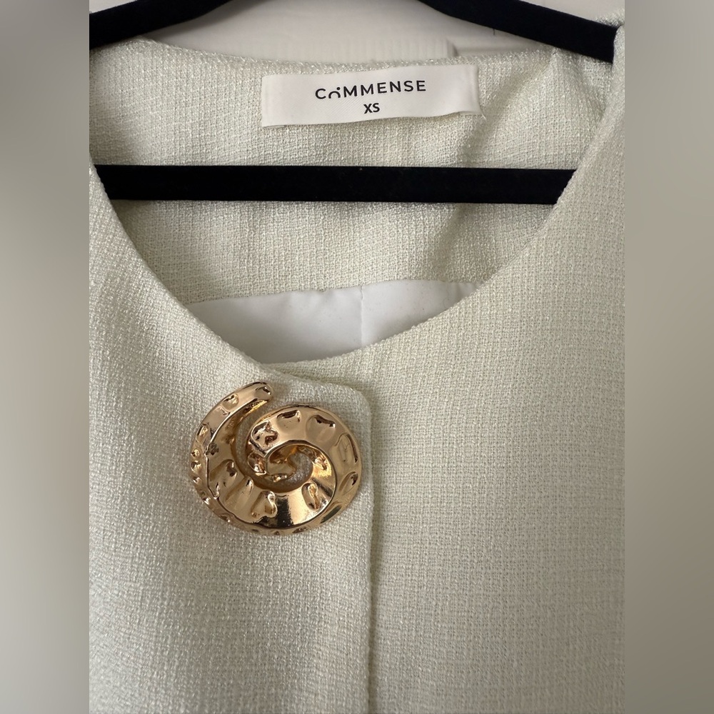 Commense Cream Jacket with Gold Button - Picture 5 of 6